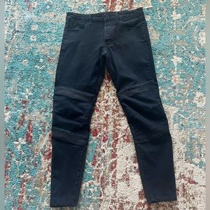 G-Star RAW Men’s 5620 3D Slim Jeans